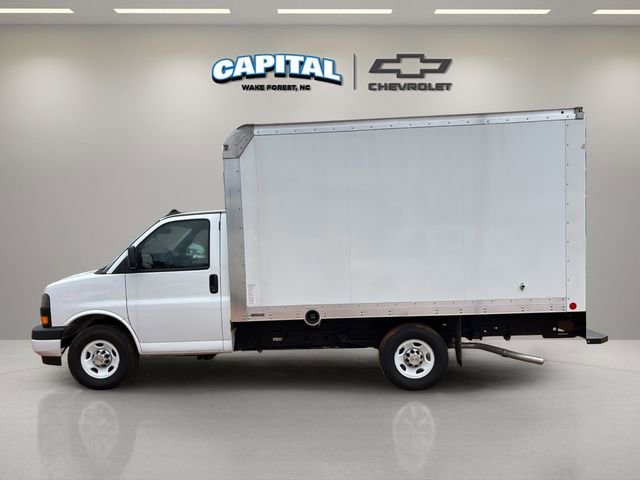 New 2024 Chevrolet Express 3500 w/ Power Convenience Package RWD image 9