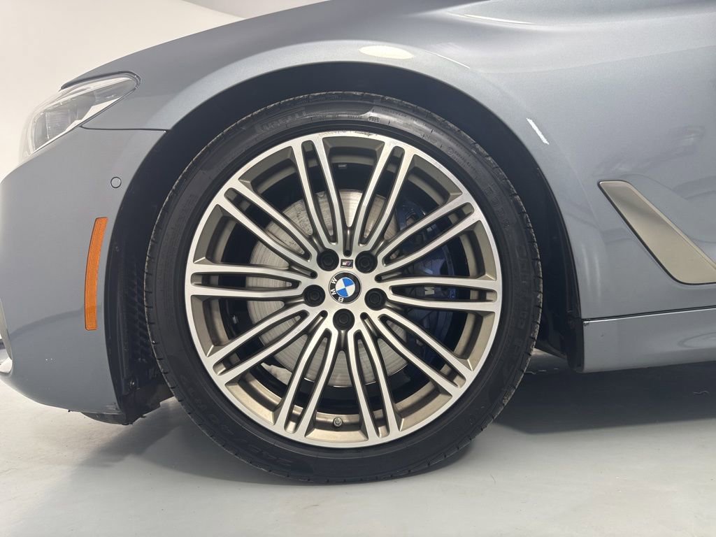 Used 2019 BMW M550i xDrive w/ Dynamic Handling Package AWD/4WD image 9