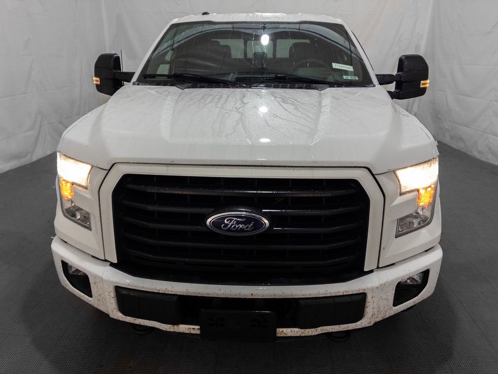 Used 2016 Ford F150 XLT w/ Equipment Group 302A Luxury image 2