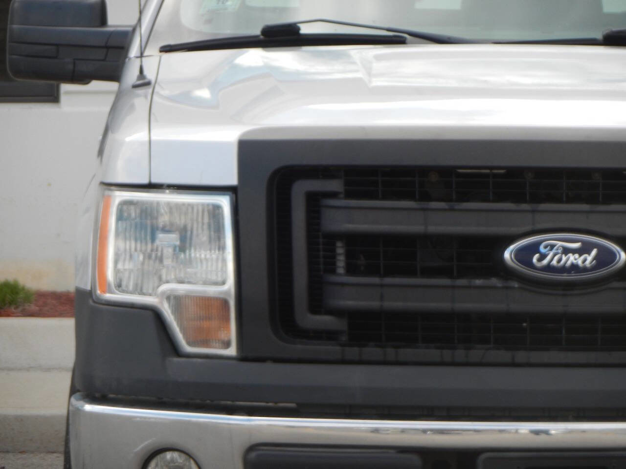 Used 2014 Ford F150 XL w/ Equipment Group 101A Mid RWD image 9