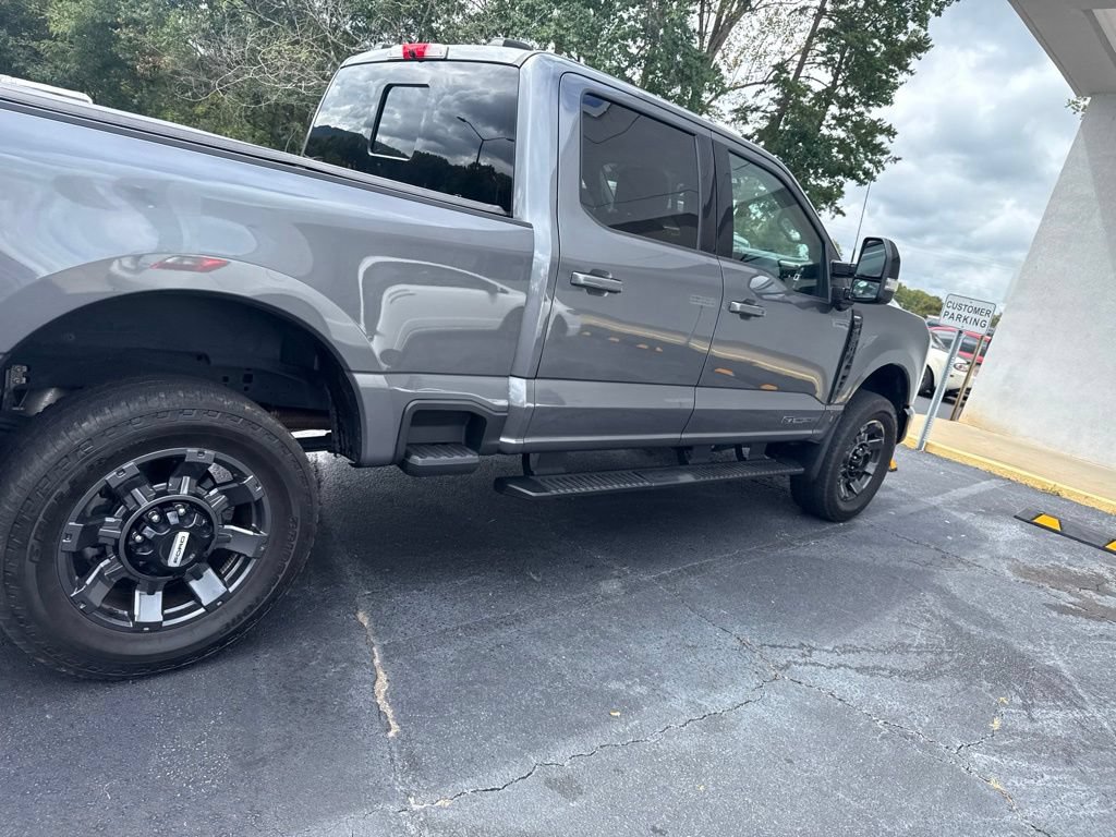 Used 2024 Ford F250 Lariat w/ Lariat Ultimate Package AWD/4WD image 5