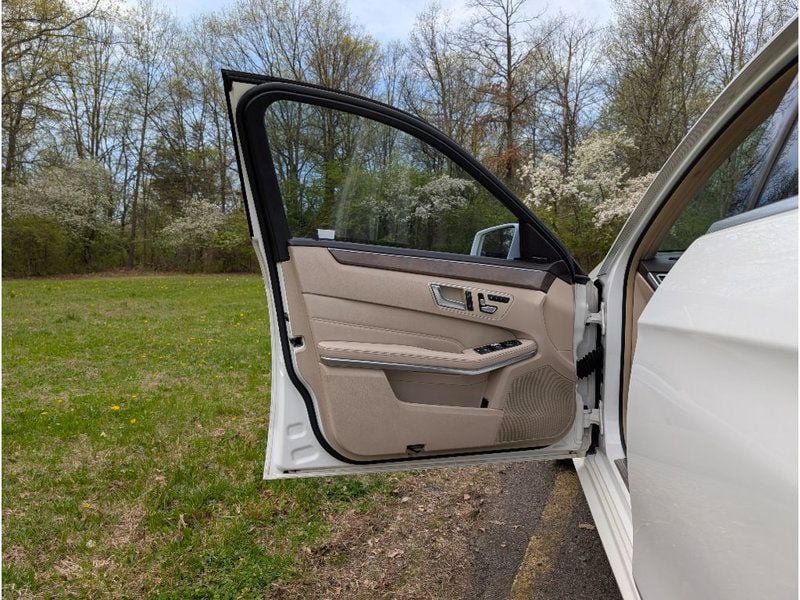 Used 2015 Mercedes-Benz E 350 Sport w/ Premium 1 Package image 10