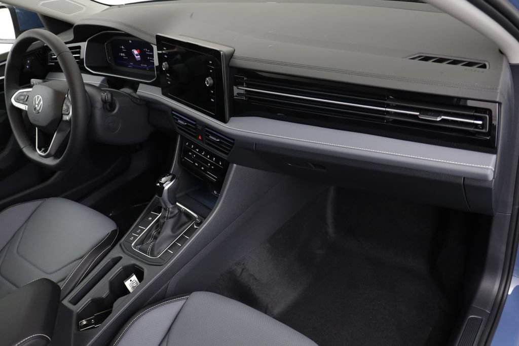 New 2026 Volkswagen Jetta SEL FWD image 21