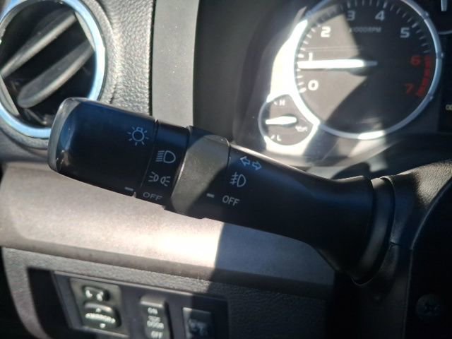 Used 2015 Toyota Tundra SR5 w/ SR5 Upgrade Package image 17