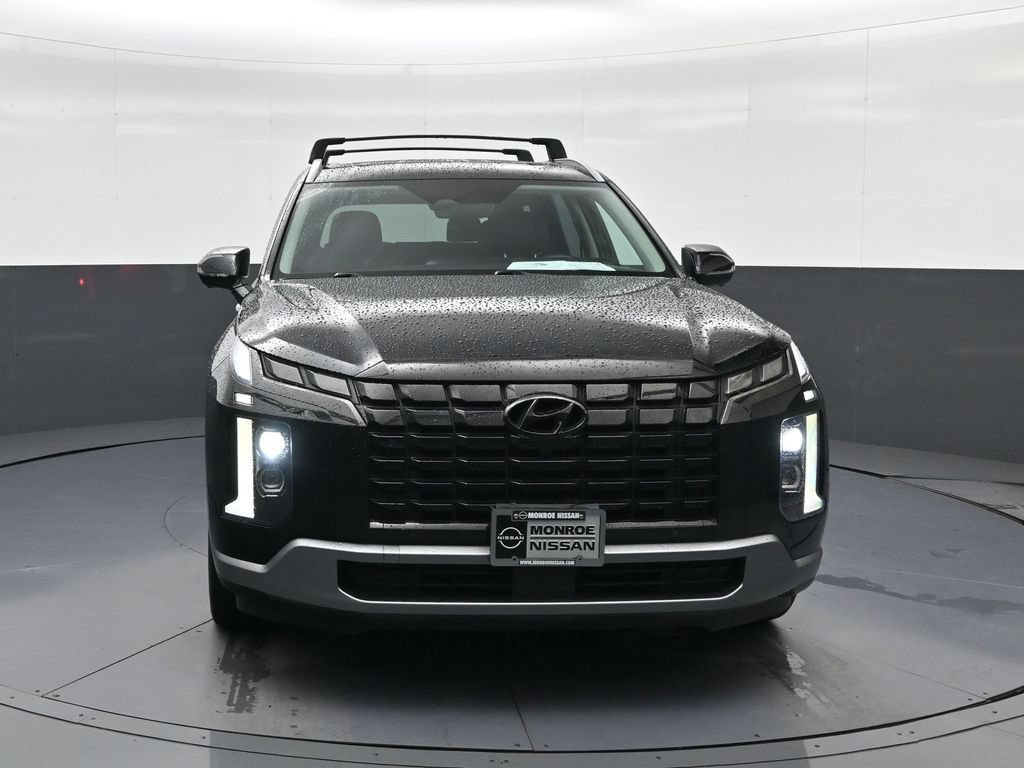 Used 2023 Hyundai Palisade SEL w/ Premium Package AWD/4WD image 3