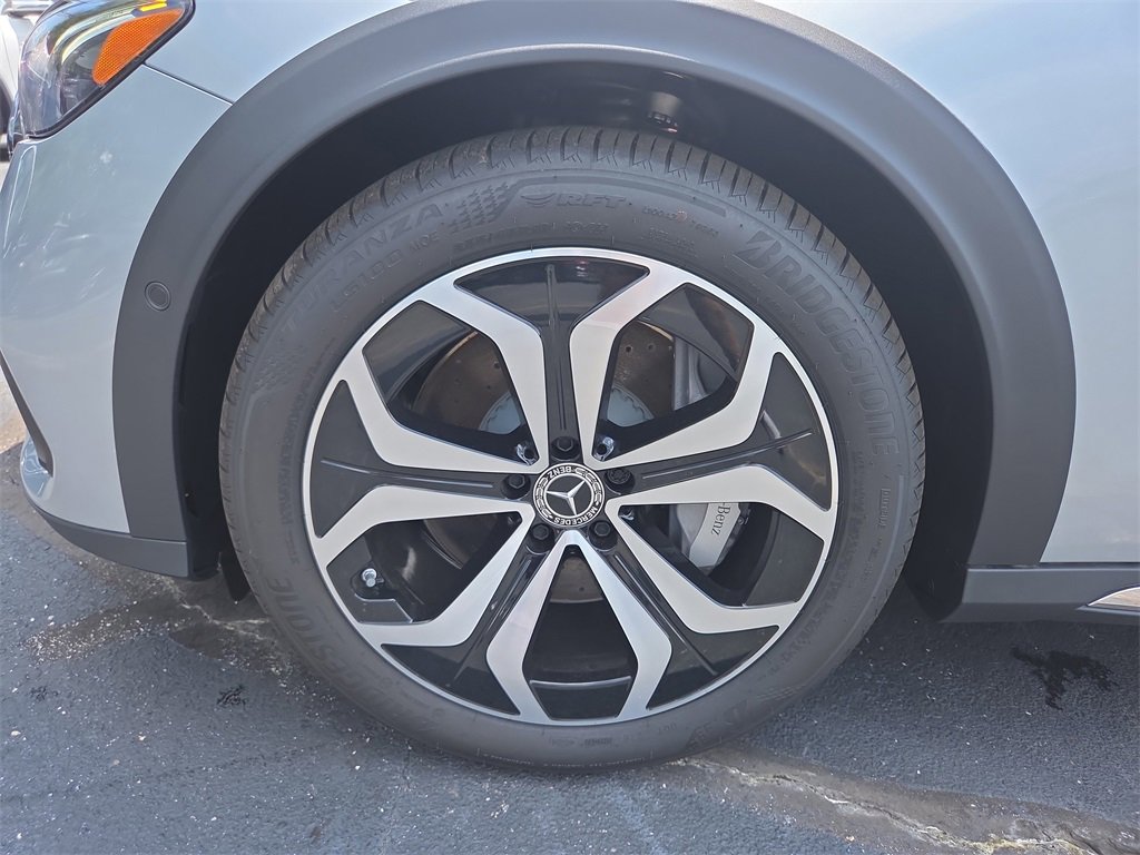 New 2025 Mercedes-Benz E 450 4MATIC All-Terrain Wagon image 9