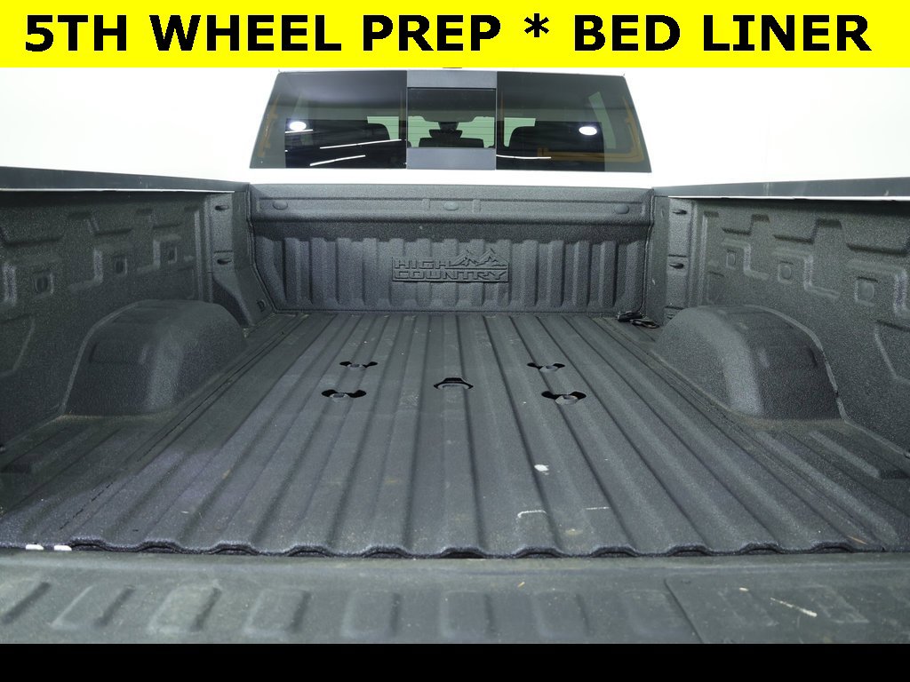 Used 2023 Chevrolet Silverado 2500 High Country w/ Z71 Off-Road Package image 12