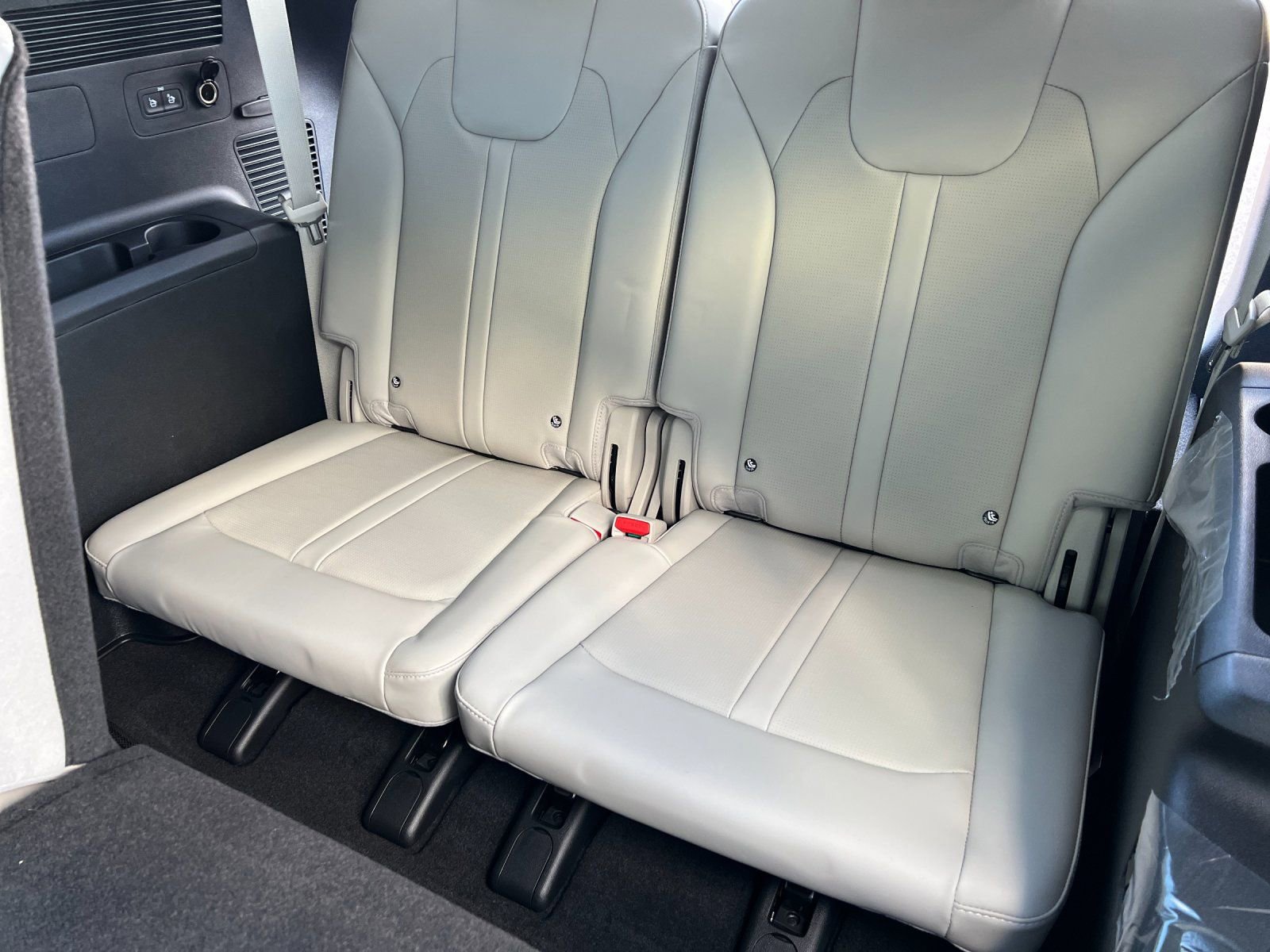 New 2026 Kia Sorento S AWD/4WD image 15