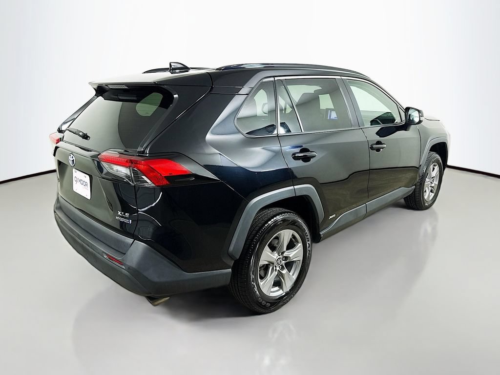 Certified 2023 Toyota RAV4 XLE w/ Convenience Package AWD/4WD image 7