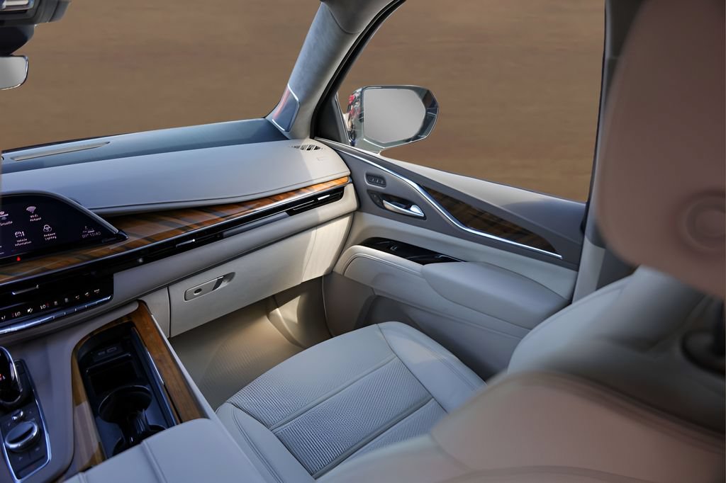 Certified 2024 Cadillac Escalade Premium Luxury Platinum AWD/4WD image 30