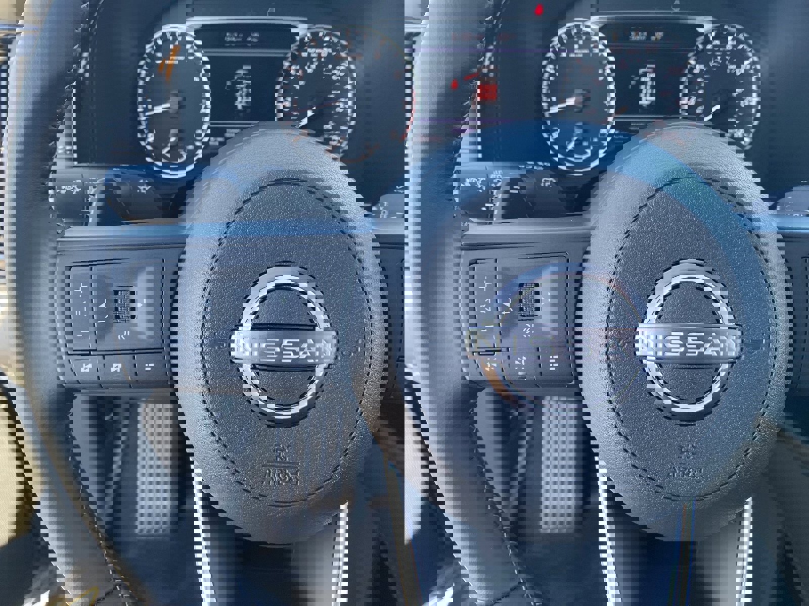 New 2025 Nissan Pathfinder SV image 25