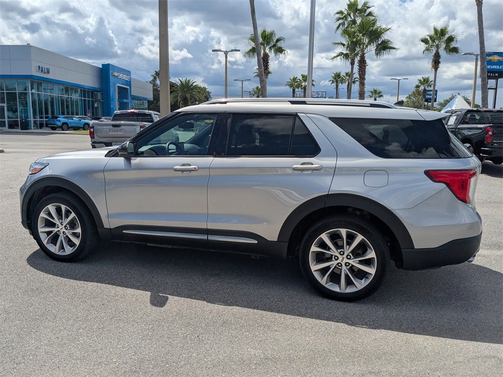 Used 2022 Ford Explorer Platinum w/ Equipment Group 601A image 5