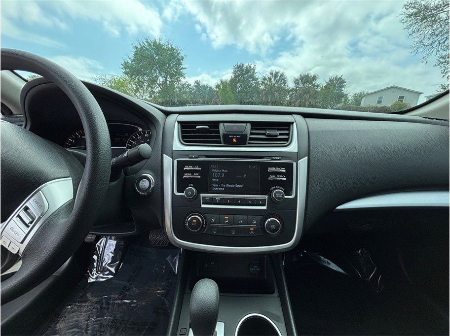 Used 2016 Nissan Altima 2.5 S w/ Power Driver Seat Package image 11