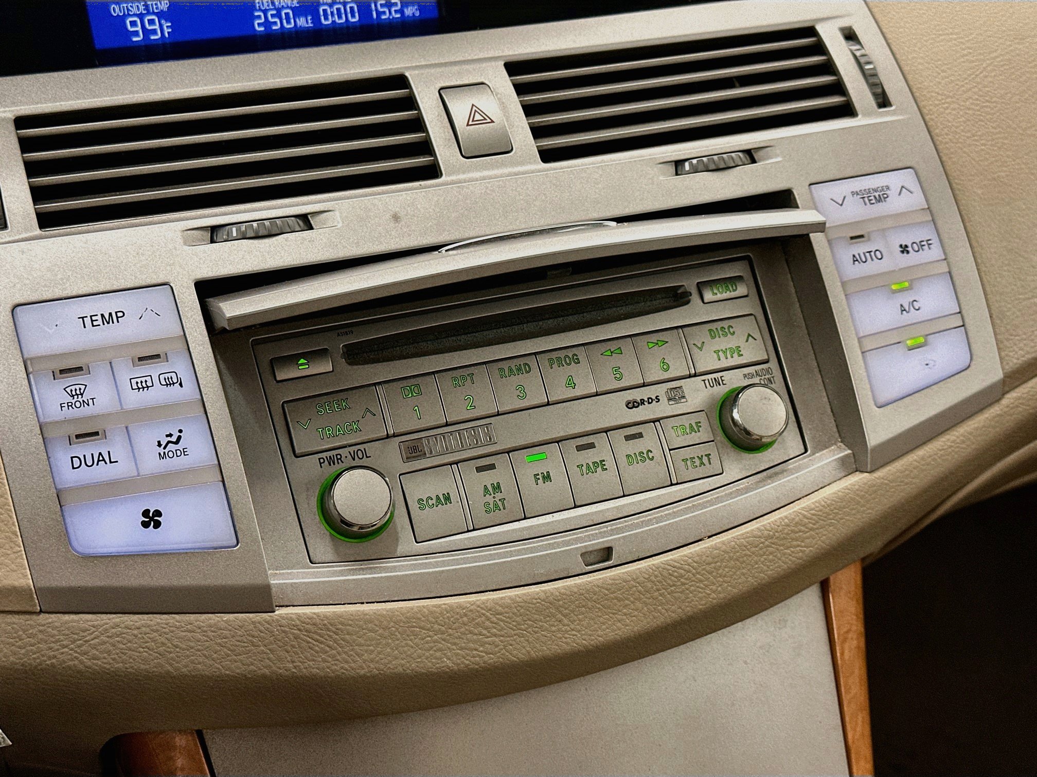 Used 2006 Toyota Avalon XLS FWD image 22