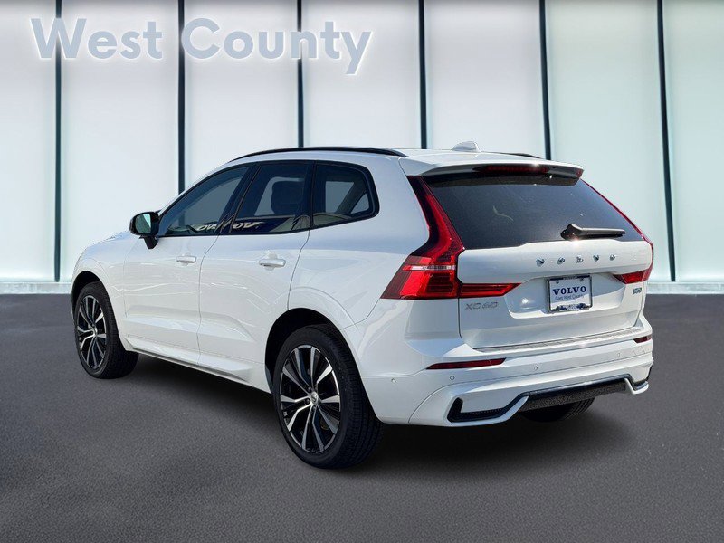 Certified 2023 Volvo XC60 B5 Plus w/ Climate Package AWD/4WD image 7