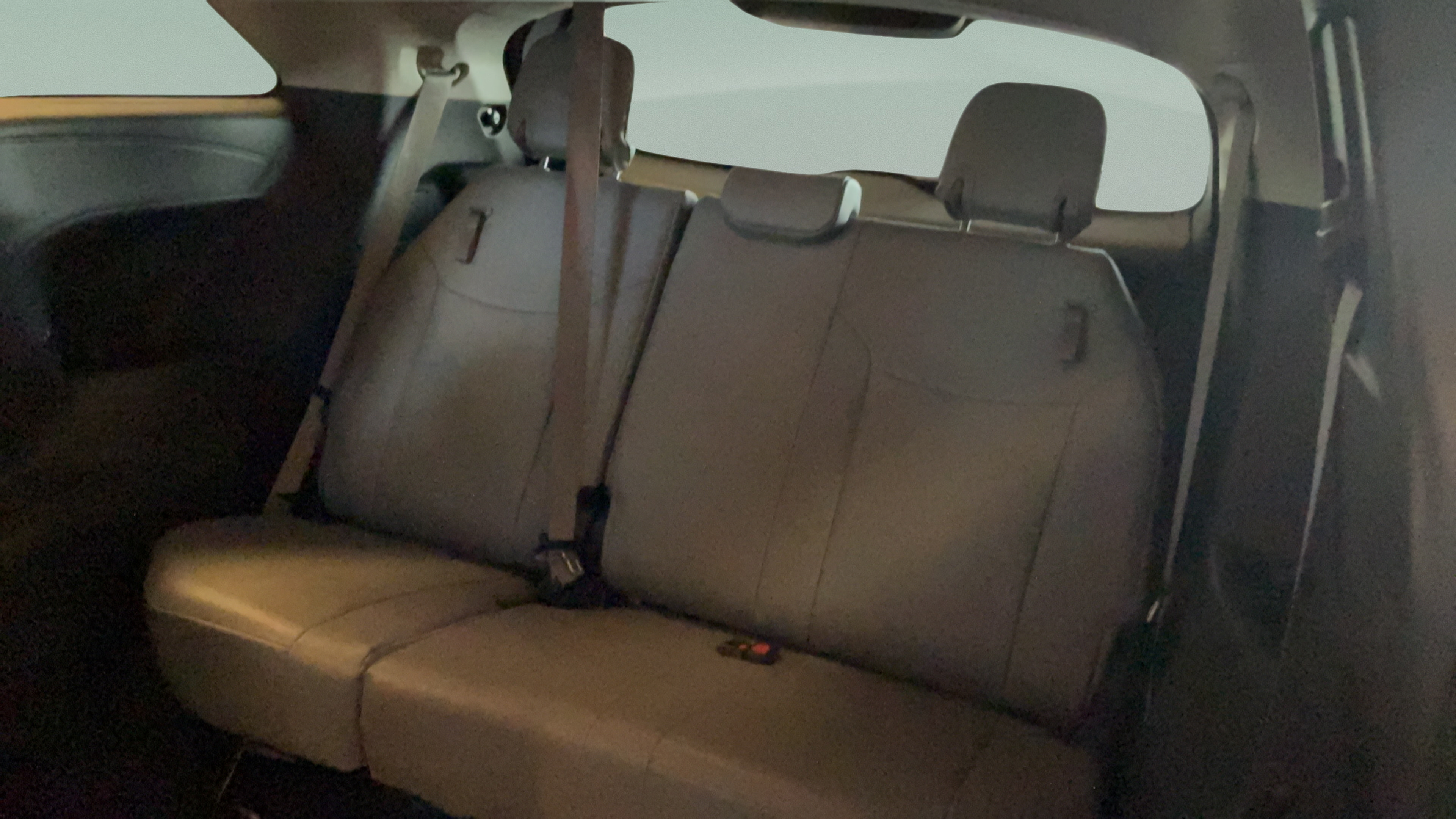 Certified 2025 Toyota Sienna XLE FWD image 31