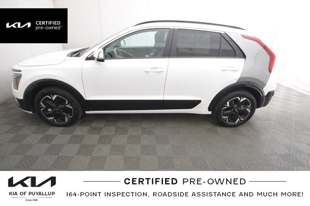 Certified 2023 Kia Niro Wave w/ Wave Preserve Package image 9