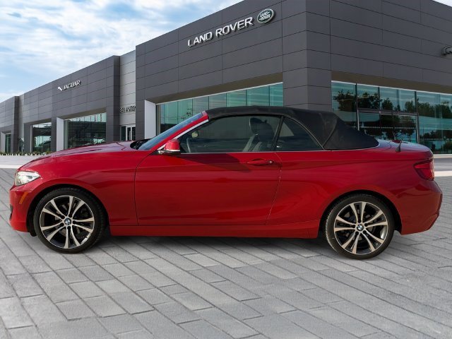 Used 2018 BMW 230i Convertible RWD image 2