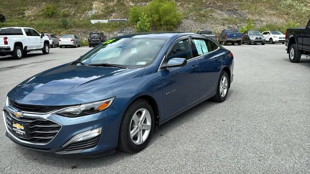 Used 2025 Chevrolet Malibu LS FWD image 12