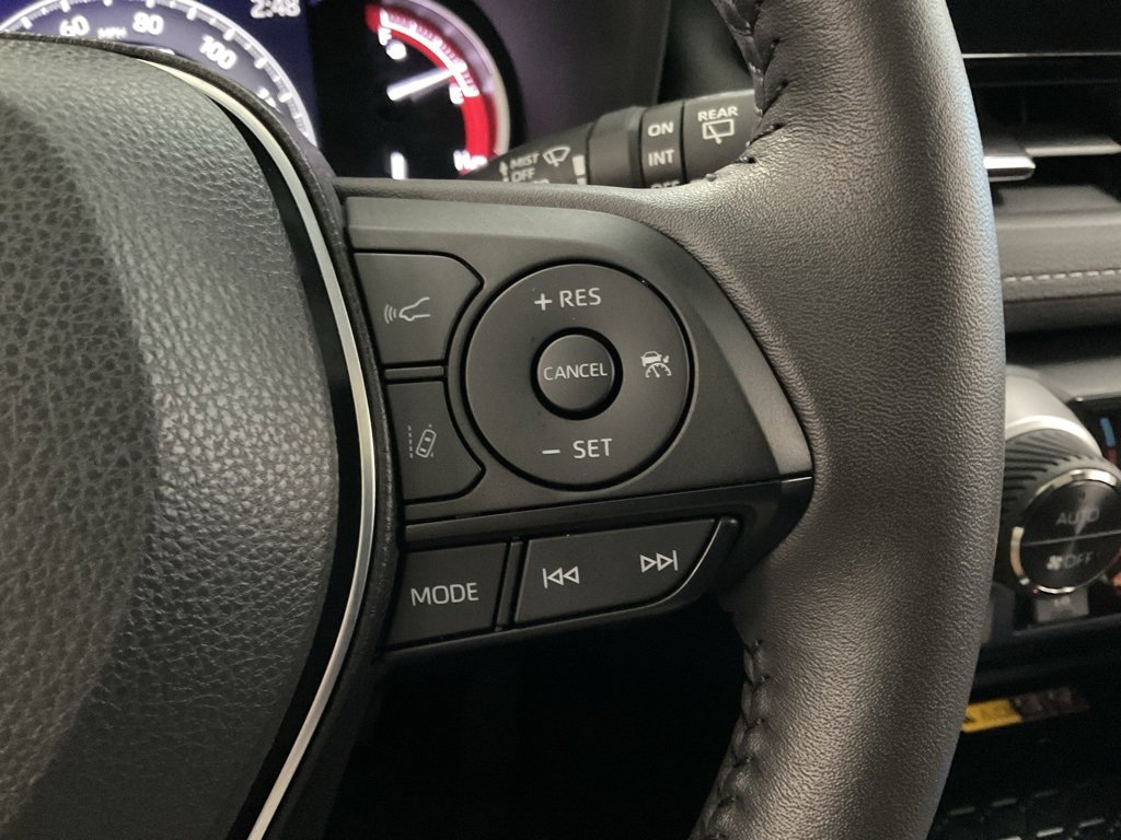 Used 2024 Toyota RAV4 XLE Premium image 14