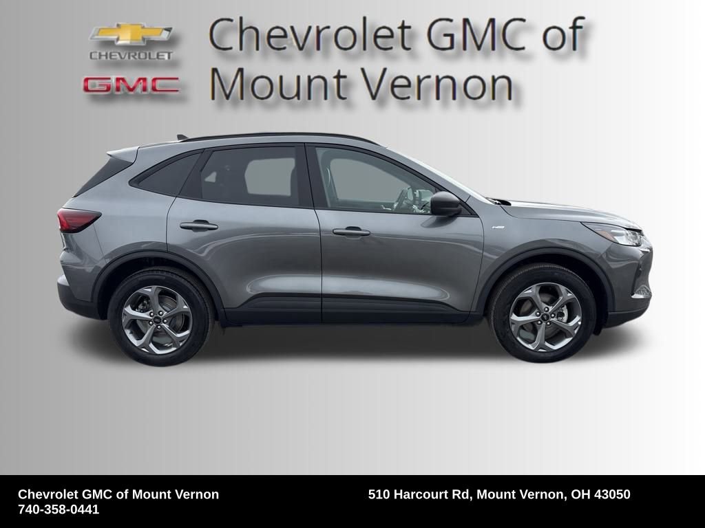 Used 2025 Ford Escape ST-Line image 6