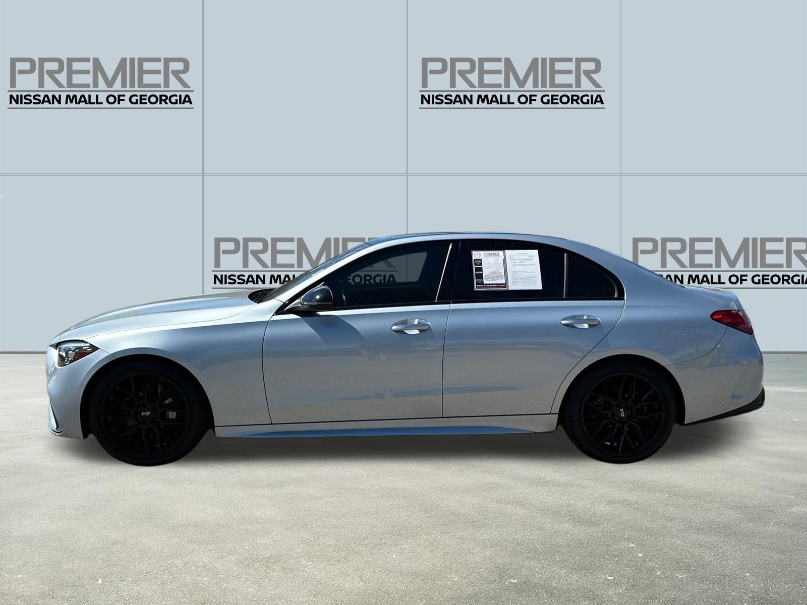 Used 2023 Mercedes-Benz C 300 4MATIC Sedan image 6