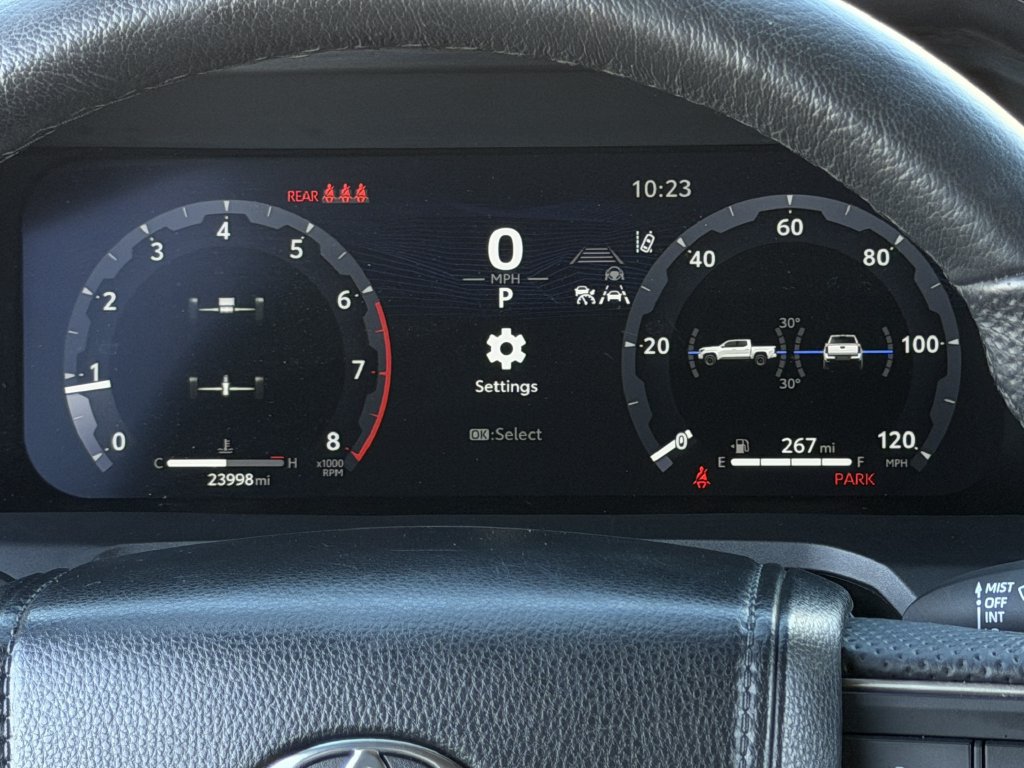 Used 2024 Toyota Tacoma TRD Off-Road AWD/4WD image 16