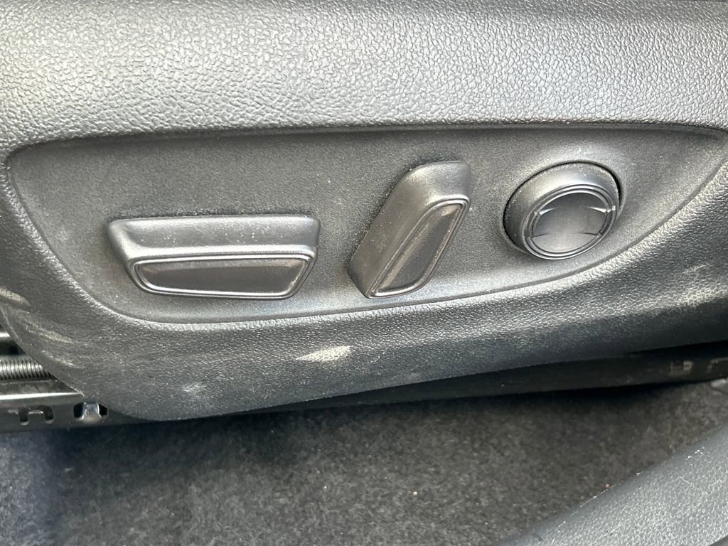 Used 2024 Toyota Highlander XSE image 8