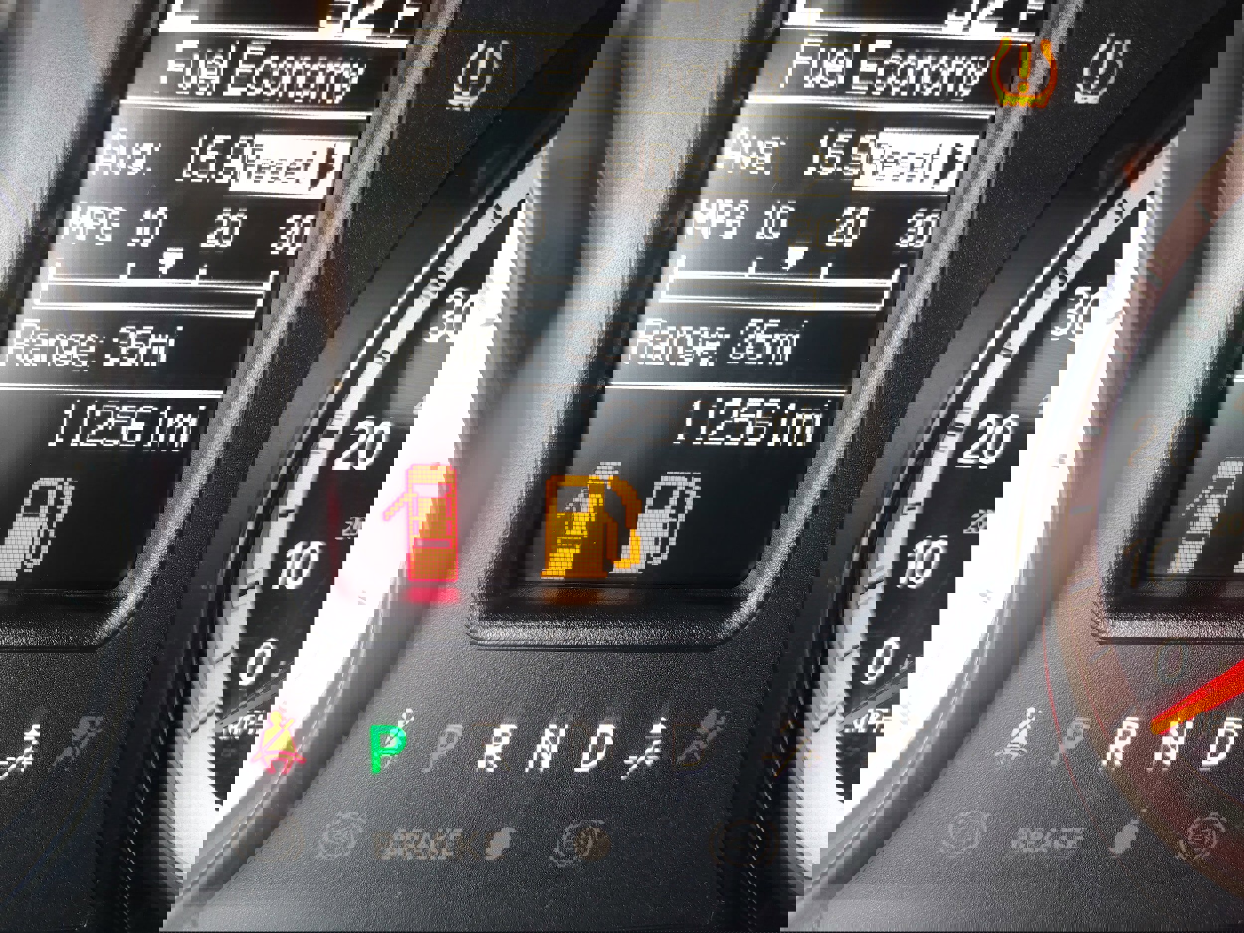 Certified 2017 RAM 1500 Express image 21