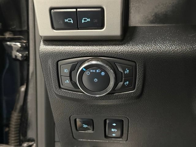 Used 2017 Ford F350 Lariat w/ Lariat Ultimate Package AWD/4WD image 16