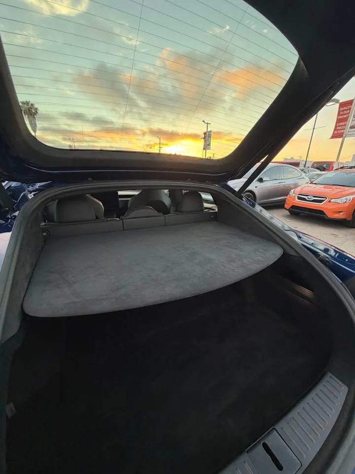 Used 2025 Tesla Model S Plaid AWD/4WD image 5