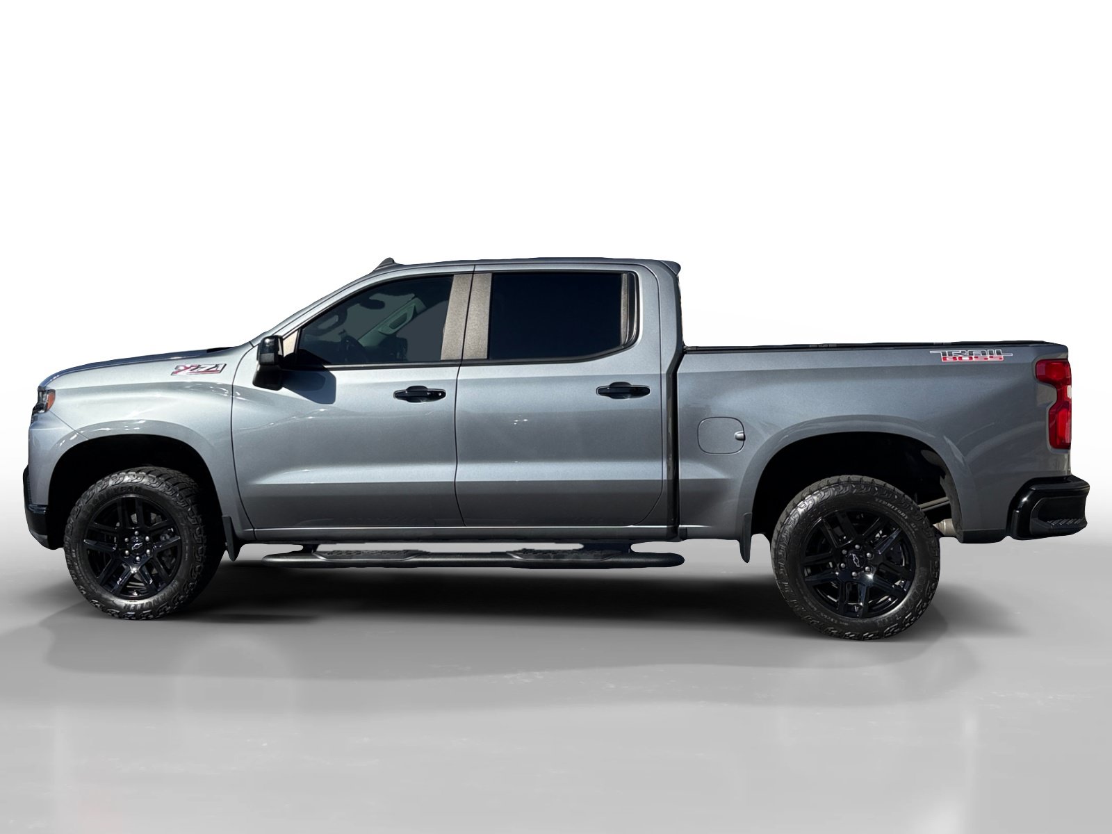 Used 2021 Chevrolet Silverado 1500 LT Trail Boss w/ Bed Protection Package AWD/4WD image 2