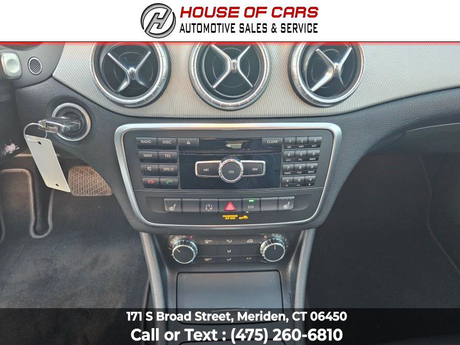 Used 2014 Mercedes-Benz CLA 250 4dr Sdn CLA250 4MATIC image 32