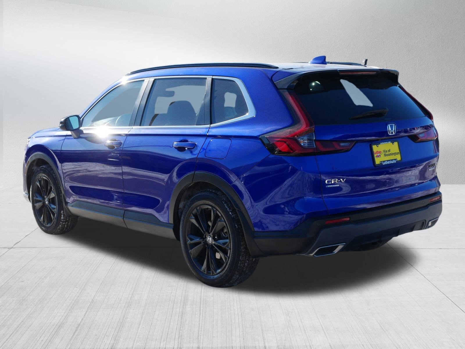 Used 2023 Honda CR-V Sport Touring image 5