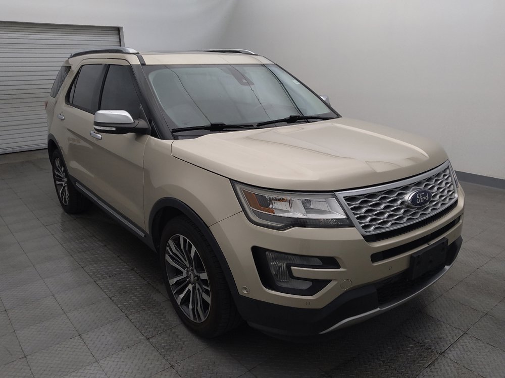 Used 2017 Ford Explorer Platinum AWD/4WD image 13