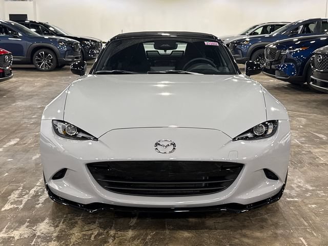 New 2026 MAZDA MX-5 Miata Club w/ Appearance Package RWD image 8