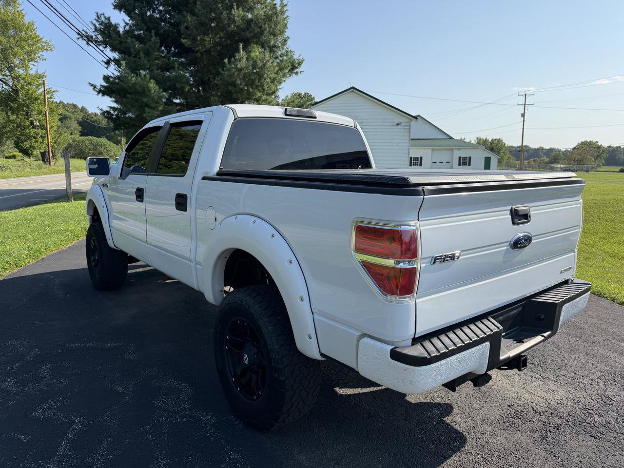 Used 2014 Ford F150 XLT AWD/4WD image 7
