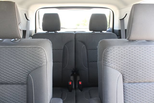 Used 2019 GMC Acadia SLE FWD image 22