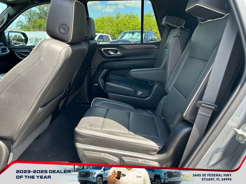 Used 2021 Chevrolet Tahoe Premier w/ Premium Package RWD image 10