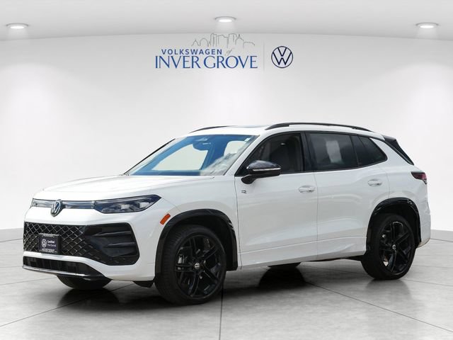 Certified 2026 Volkswagen Tiguan SE R-Line AWD/4WD image 3