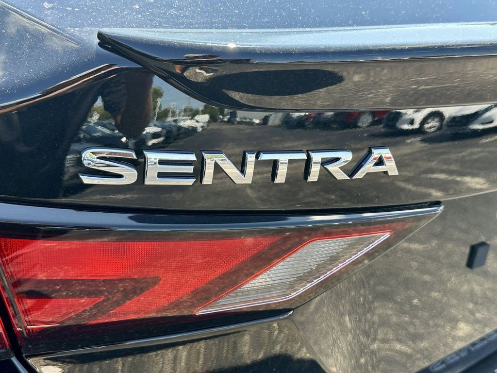 Certified 2025 Nissan Sentra SV FWD image 17
