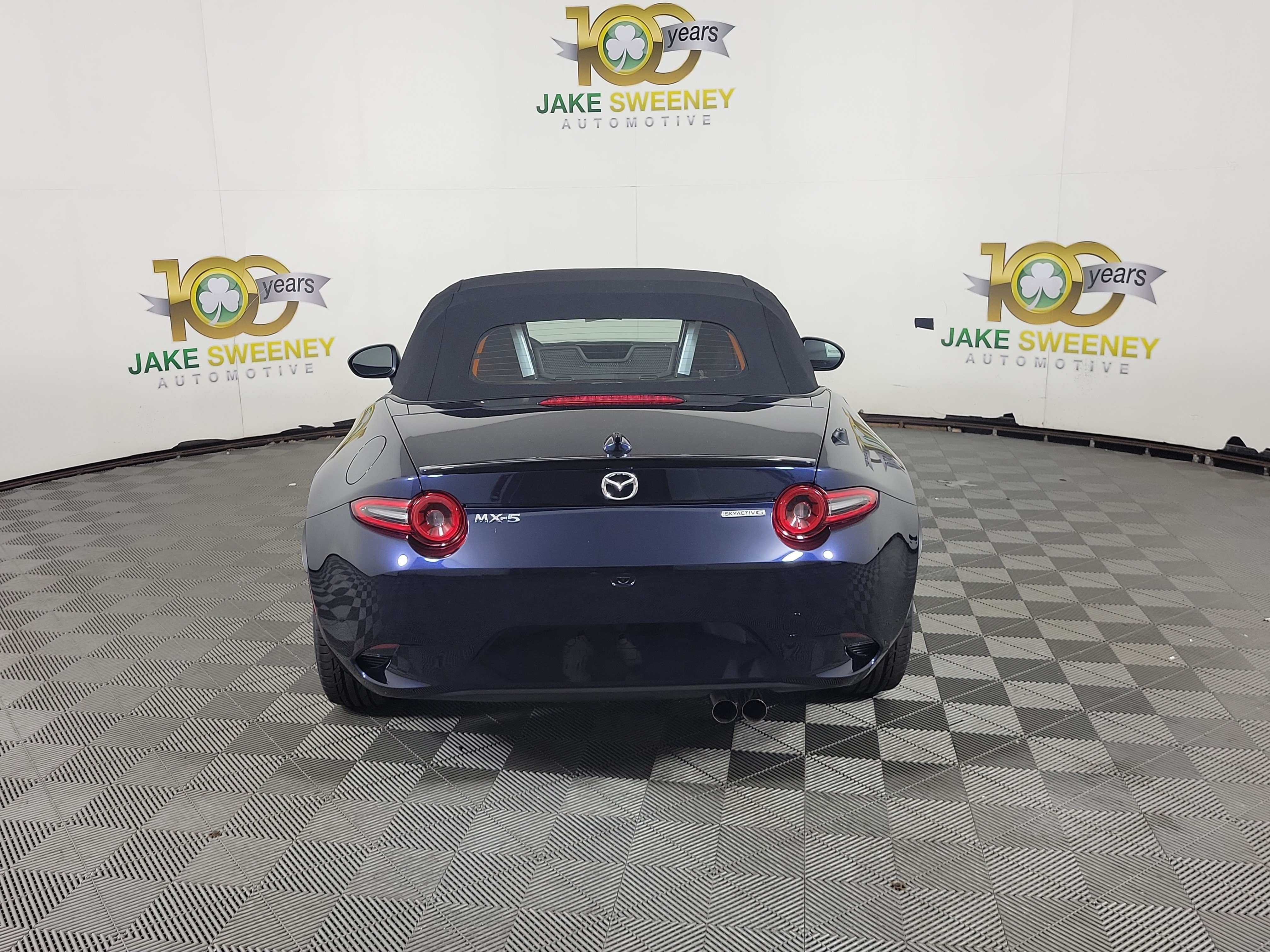 New 2026 MAZDA MX-5 Miata Club w/ Interior Package RWD image 7
