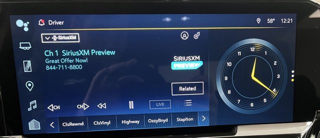 Used 2024 Chevrolet Silverado 2500 ZR2 w/ Technology Package image 36