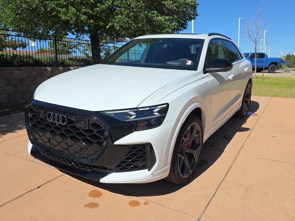 Used 2026 Audi RS Q8 performance AWD/4WD image 16