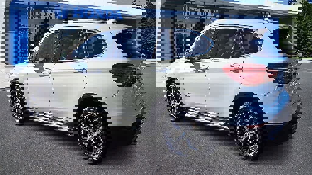 Used 2016 BMW X1 xDrive28i image 6