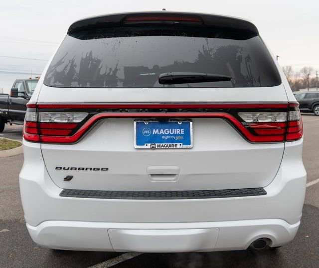 Used 2023 Dodge Durango SXT w/ SXT Blacktop Group image 7
