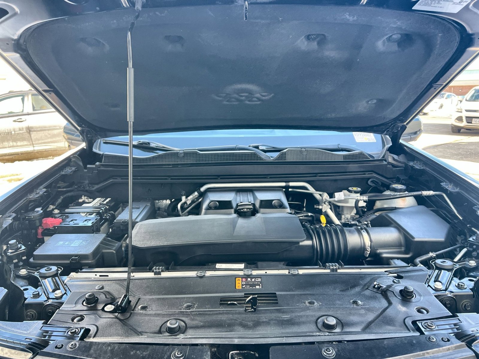 Used 2024 Chevrolet Colorado Trail Boss w/ Technology Package image 28