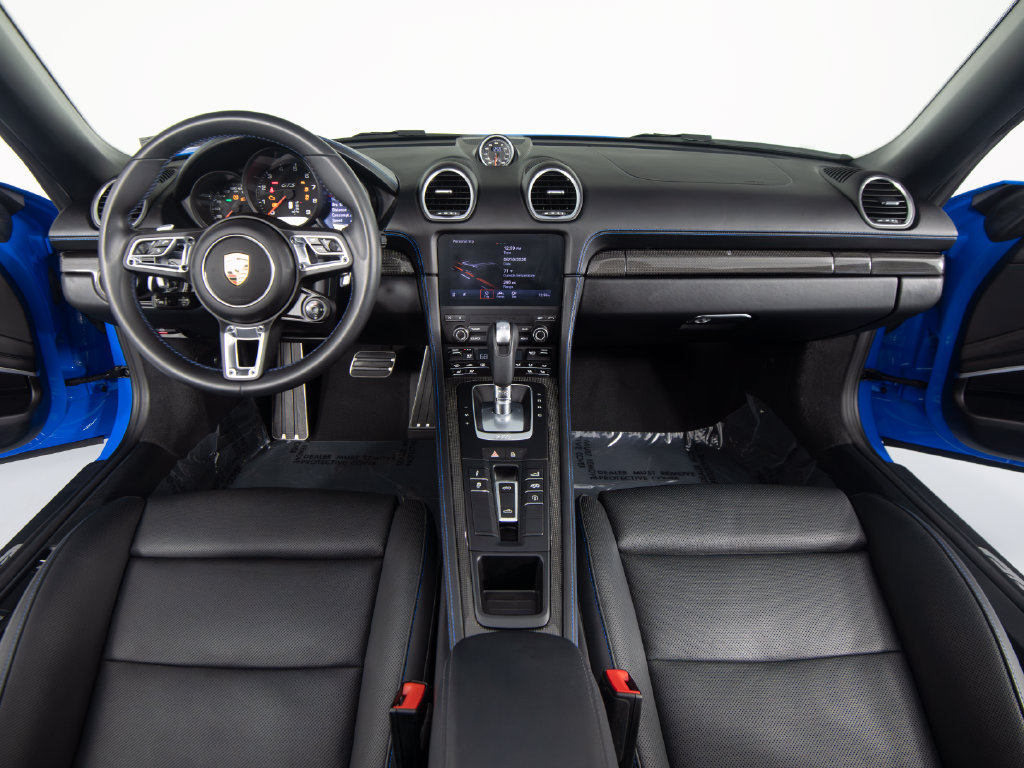 Certified 2025 Porsche 718 Boxster GTS RWD image 46