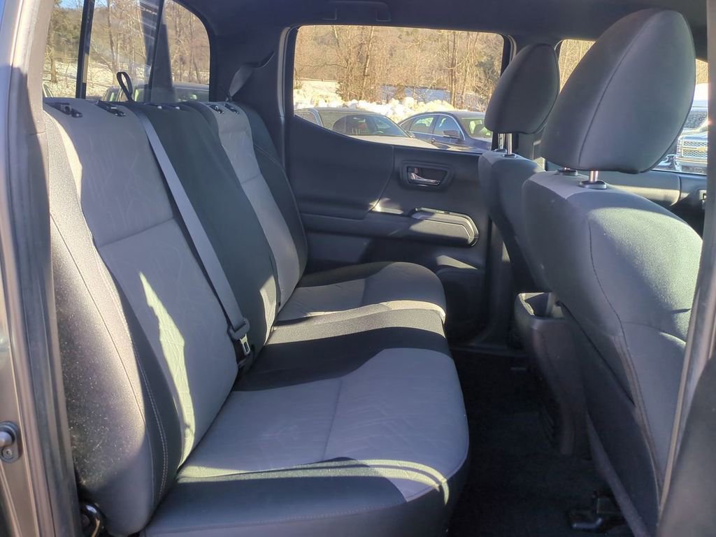 Used 2023 Toyota Tacoma TRD Sport w/ Black Out Package (TMS) image 26