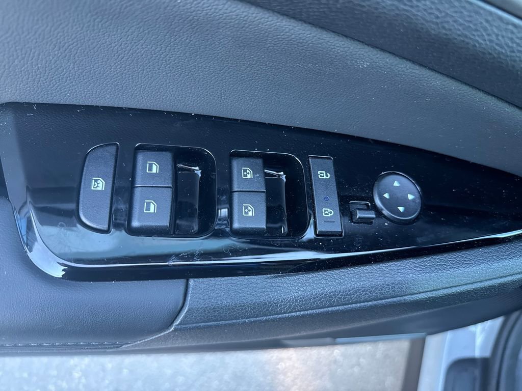 Used 2023 Kia Sportage X-Line image 12